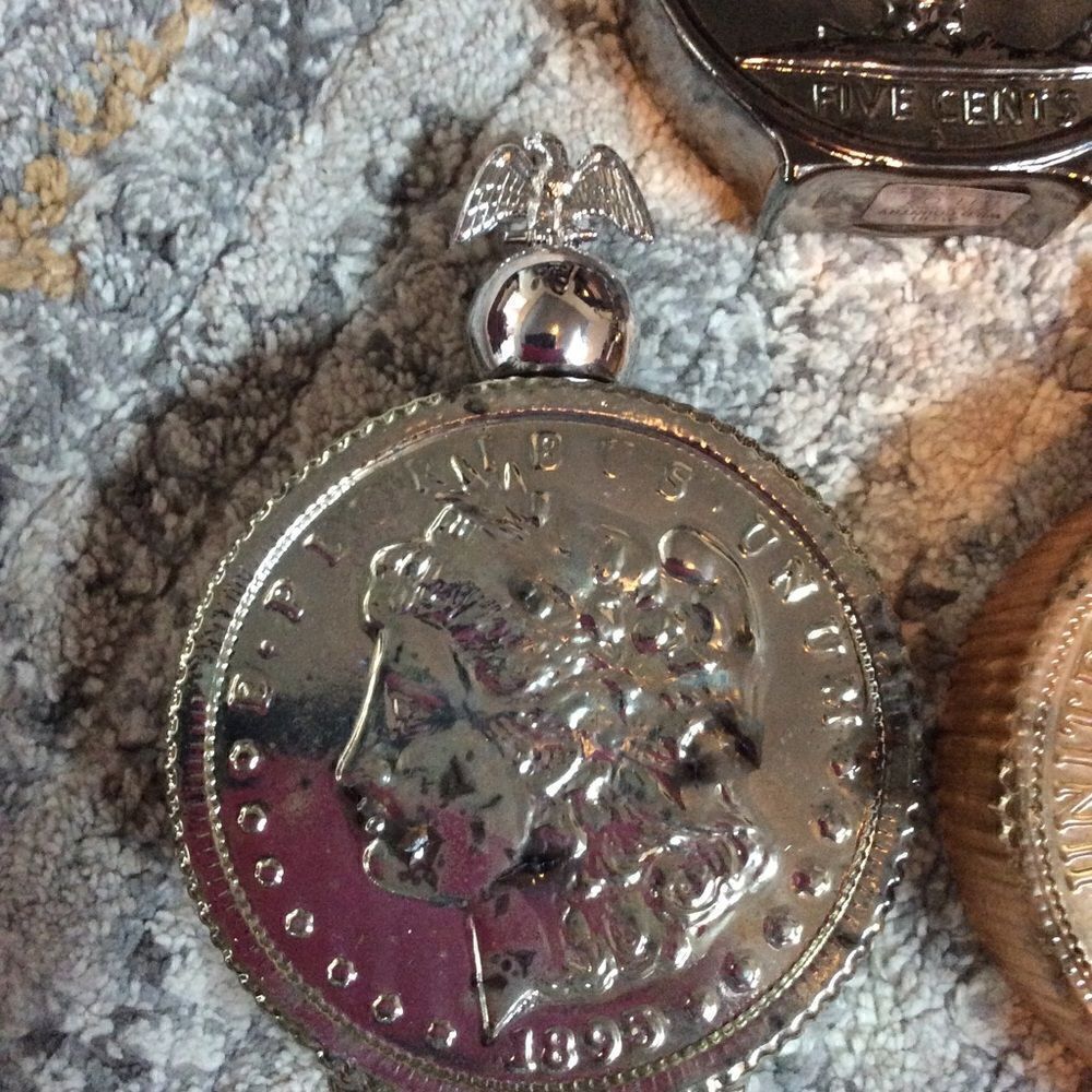 BUNDLE OF VINTAGE AVON BOTTLES! GUC! - Picture 5 of 8